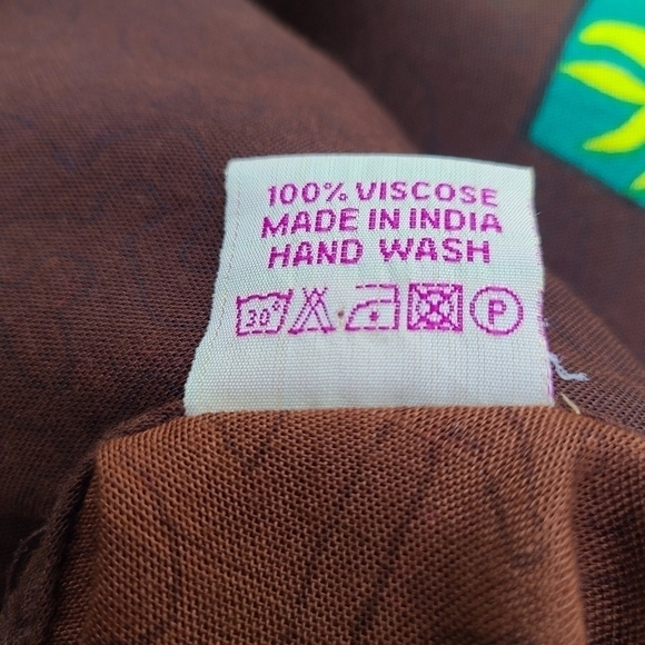 Swarna Midi Bohemian Floral Light-weight Dress, Size Medium - Picture 7 of 7